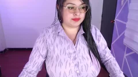 Snapshot of missmia1_ chatting on 12/15/25, 03:49 Miia online show from 12/15/25, 03:49