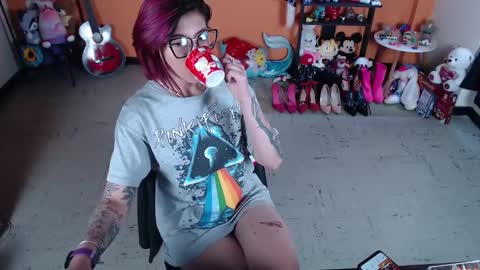 Miss Mia online show from 01/14/25, 01:38