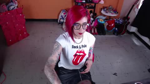 Miss Mia online show from 03/04/25, 05:03