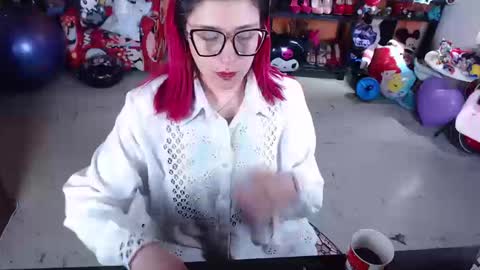 Miss Mia online show from 09/29/25, 02:55