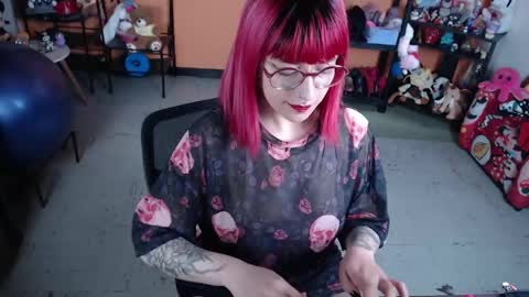 Miss Mia online show from 03/23/26, 12:42