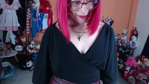 Snapshot of missmia2 chatting on 04/25/26, 01:41 Miss Mia online show from 04/25/26, 01:41