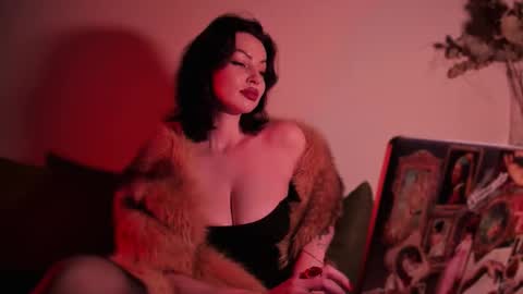   online show from 10/26/25, 12:33