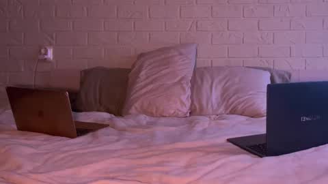 missmiroslava online show from 03/27/26, 09:42