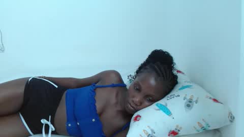 sexy online show from 03/13/26, 12:23