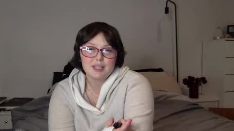 missmistressmal online show from 11/24/25, 02:44