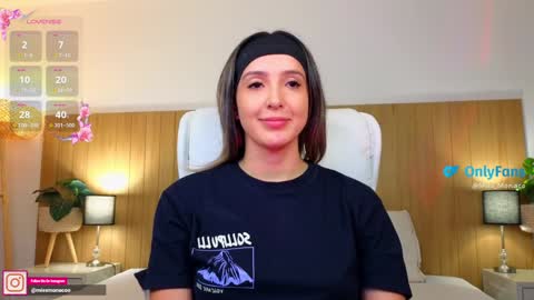 Emma Rivera online show from 12/10/24, 01:00