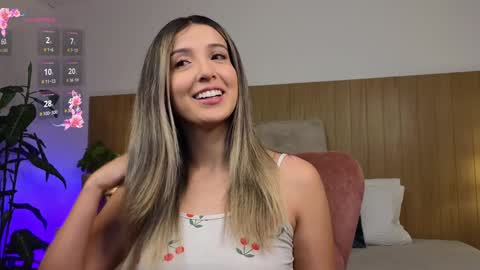 Emma Rivera online show from 01/09/25, 10:52