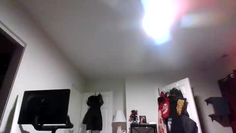 MissMona online show from 03/28/26, 12:32