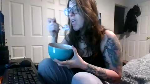 MissMona online show from 04/09/26, 10:20