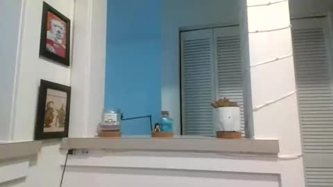 MissMona online show from 04/15/26, 11:05