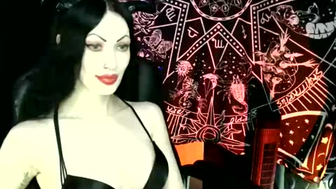 MissMoonDoll online show from 02/06/26, 05:56