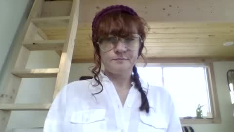 Snapshot of missmoonmagic13 chatting on 12/11/24, 09:45 Maxxx online show from 12/11/24, 09:45