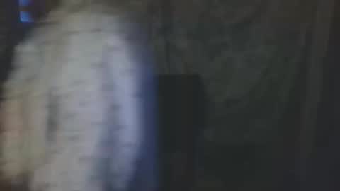 Snapshot of missmoonmagic13 chatting on 11/17/25, 02:28 Maxxx online show from 11/17/25, 02:28