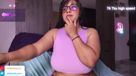 MissMoon online show from 11/15/25, 09:54