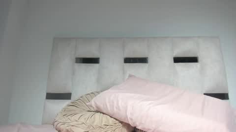 missnatasha05 online show from 10/21/25, 11:05