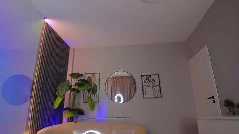 Snapshot of missobsidian chatting on 02/26/26, 09:36 Miss Obsidian online show from 02/26/26, 09:36