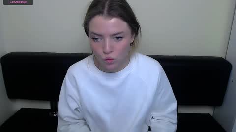 Olivia online show from 12/18/24, 11:02