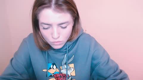 Olivia online show from 01/15/25, 11:43