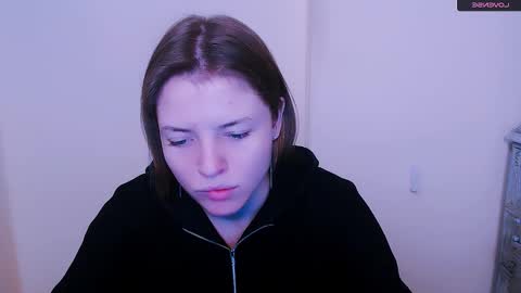 Olivia online show from 02/01/25, 12:26