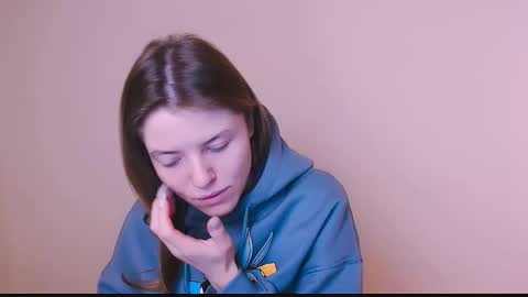 Olivia online show from 02/07/25, 09:26