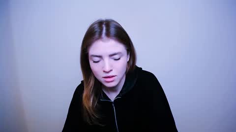 Olivia online show from 02/11/25, 10:15