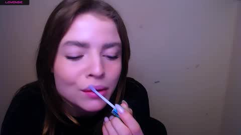 Olivia online show from 02/16/25, 07:48