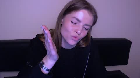 Olivia online show from 02/21/25, 01:55