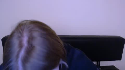 Olivia online show from 03/06/25, 11:47