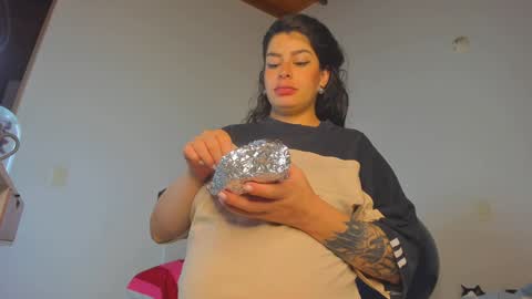 misspaulag online show from 02/06/25, 02:55