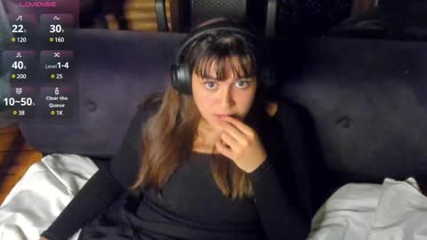 sarah online show from 03/07/25, 04:02