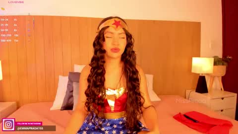 Emma Prada online show from 10/28/25, 12:09