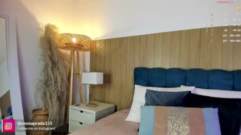 Emma Prada online show from 04/14/26, 11:49