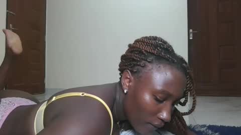 pretty gal online show from 11/15/25, 10:15