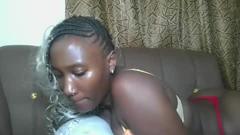 pretty gal online show from 11/20/25, 08:19