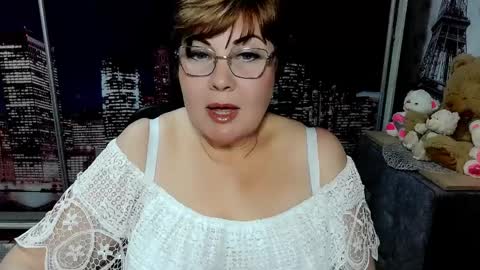 Snapshot of missritabella chatting on 04/01/26, 05:21 Rita online show from 04/01/26, 05:21