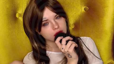 Misss Lola Angel online show from 10/12/25, 02:05