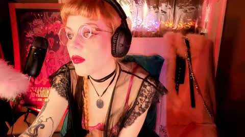 Tacodeluxe online show from 04/18/26, 02:37