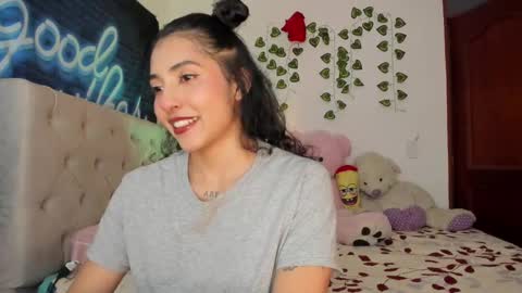 Snapshot of misstexass_ chatting on 09/28/25, 03:23 Natalie Texass indepedent model online show from 09/28/25, 03:23