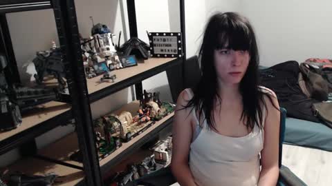 missthon online show from 02/02/25, 11:51