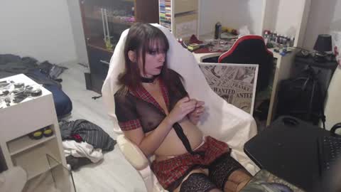 Snapshot of missthon chatting on 04/19/26, 07:51 missthon online show from 04/19/26, 07:51