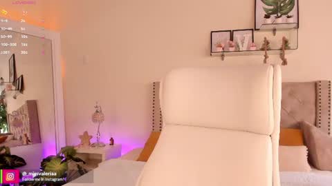 Snapshot of missvaleriaa chatting on 06/24/26, 12:59 Valeria Davila online show from 06/24/26, 12:59