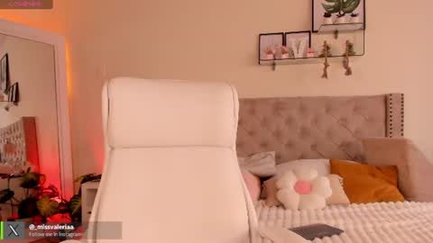 Snapshot of missvaleriaa chatting on 07/17/26, 12:56 Valeria Davila online show from 07/17/26, 12:56