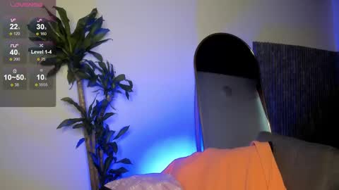 missvalery1 online show from 01/09/25, 08:55