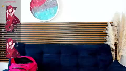 missvalery1 online show from 02/05/25, 08:46