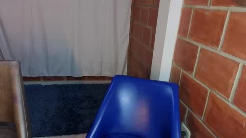 IG MISSVENUSS1 online show from 12/20/25, 11:56