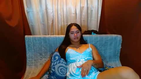 SweetViolet online show from 12/05/25, 04:47