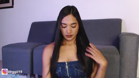 missvirggii online show from 02/09/25, 01:11