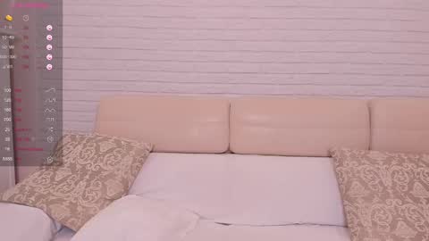 missxcaprice online show from 03/12/25, 09:02