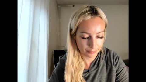 Missy matrix online show from 12/22/25, 10:34